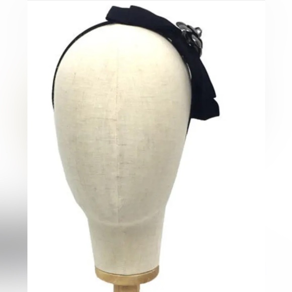 Chanel Camellia Headband - Picture 11 of 13